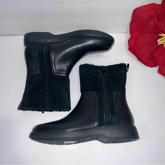 Unstructured By Clark’s Black Faux Fur Winter Boots - New Without Box - Reemoly - Picture 7 of 15